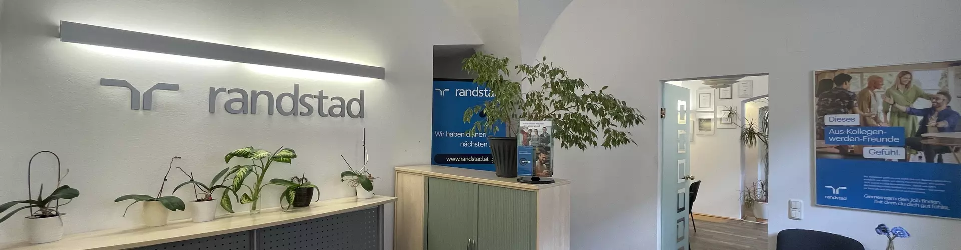 Randstad Salzburg cover